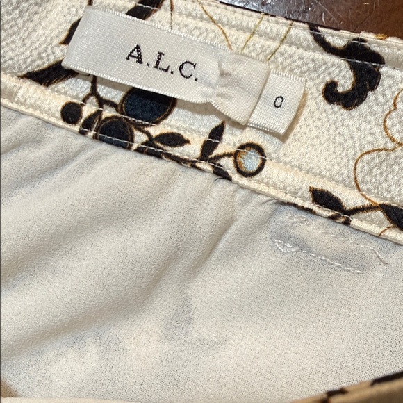 A.L.C. BRIEN SILK BLEND FLORAL RUFFLED MINI SKIRT💥 - Picture 7 of 11